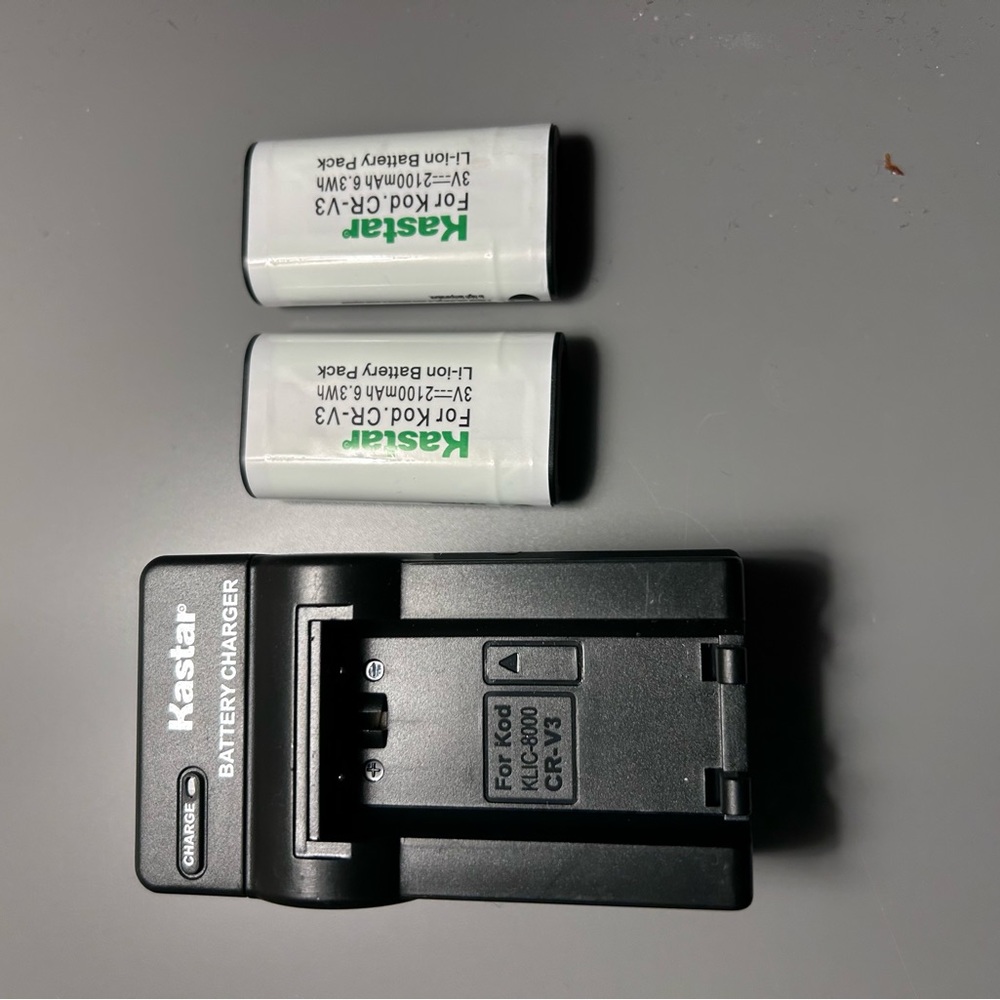 Kastar charger battery